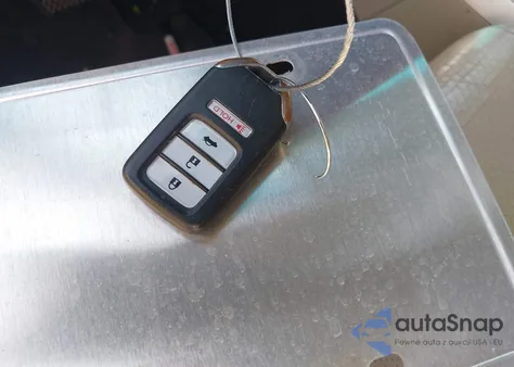 2013 Honda Accord Touring z USA, uszkodzony, nr VIN 1HGCR3F97DA028969